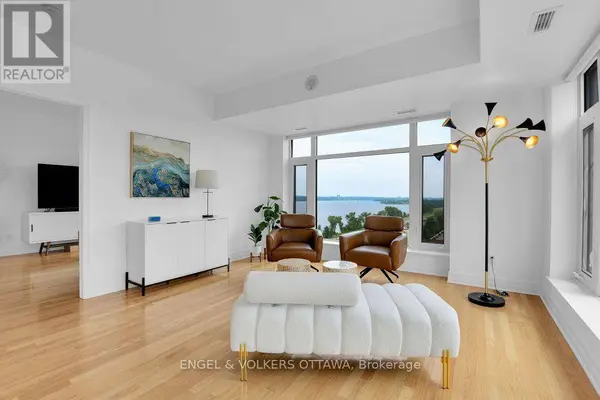 75 Cleary AVE #1002, Ottawa, ON K2A1R8