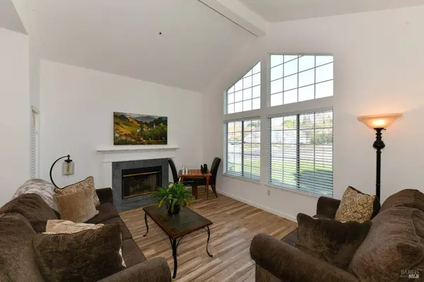 3325 Greystone CT, Napa, CA 94558