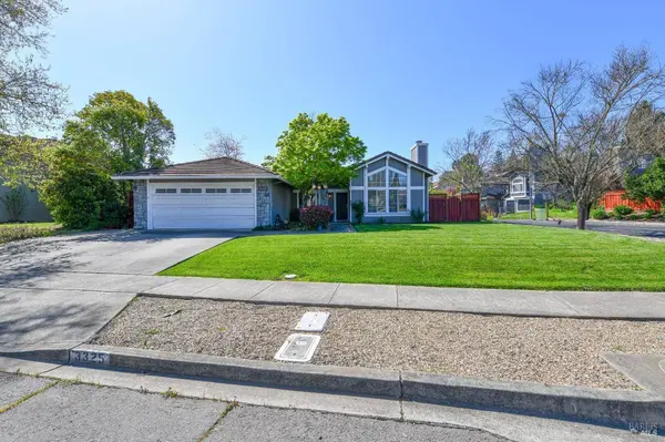 3325 Greystone CT, Napa, CA 94558