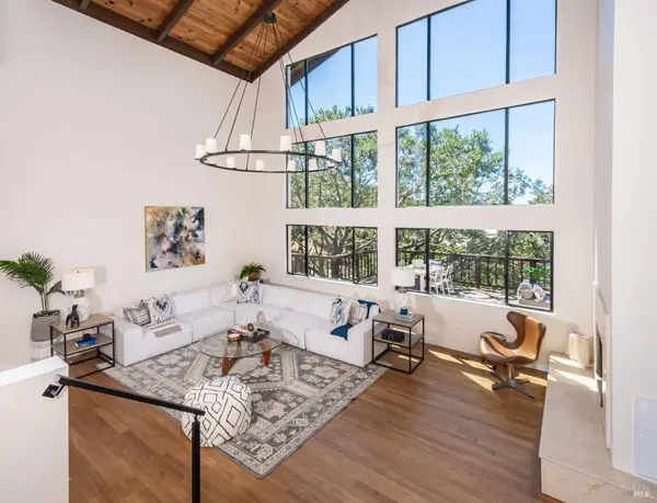 1043 La Quinta CT, Napa, CA 94559