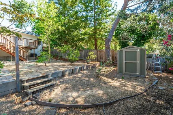 431 E Berna AVE, Napa, CA 94559