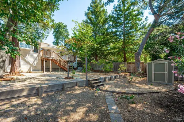 431 E Berna AVE, Napa, CA 94559