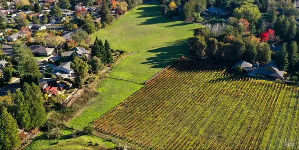 1100 Borrette CT, Napa, CA 94558