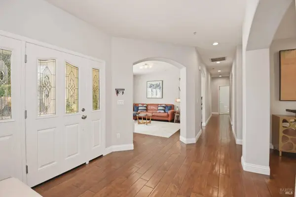 10 Brooke CT, Napa, CA 94558