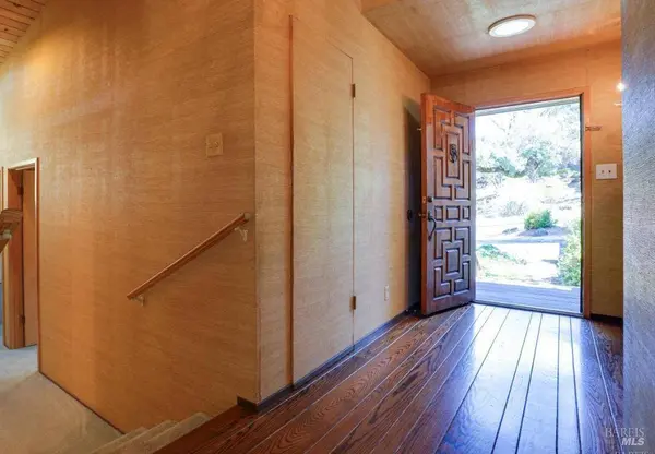 3 Oak Grove WAY, Napa, CA 94559