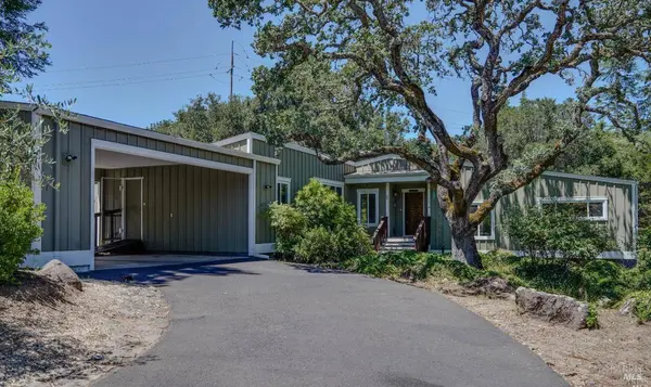 3 Oak Grove WAY
