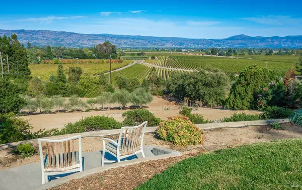 4131 Dry Creek RD, Napa, CA 94558