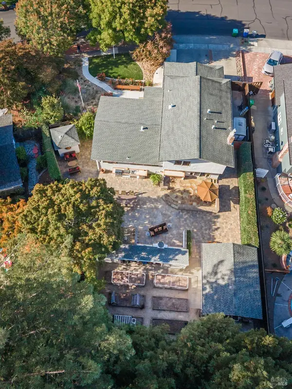3954 Montrose ST, Napa, CA 94558