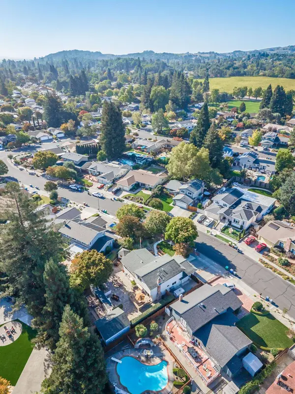 3954 Montrose ST, Napa, CA 94558