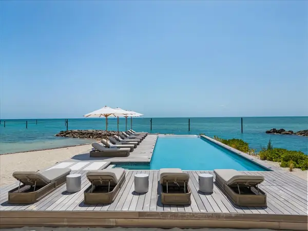Bahamas Real Estate Market Update: What the Latest Weekly Activity Reveals
