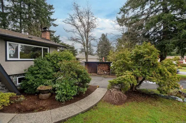 2321 Alicia Pl, Colwood, BC V9B 2E7