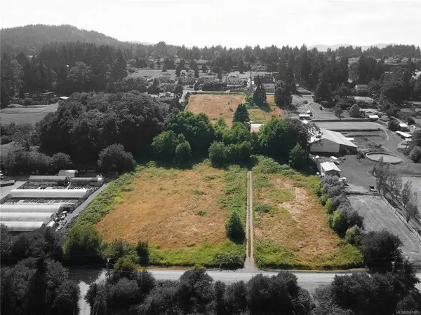 6275 Old East Rd, Central Saanich, BC V8Y 1R7
