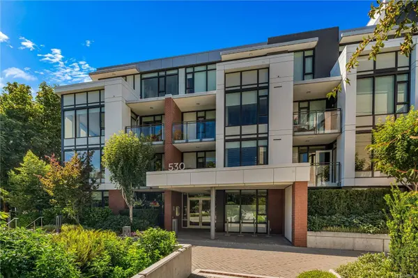 530 Michigan St ##116, Victoria, BC V8V 0G2