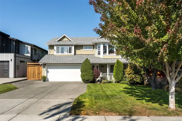 2244 Malaview Ave, Sidney, BC V8L 2E7