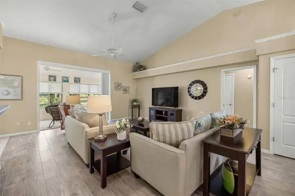 2059 W TALL OAKS DR, Beverly Hills, FL 34465