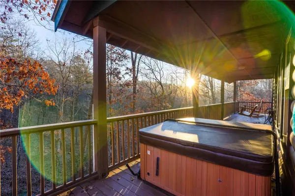 163 SEQUOIA TRCE, Cleveland, GA 30528
