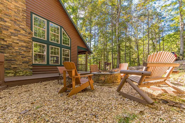 163 SEQUOIA TRCE, Cleveland, GA 30528