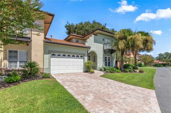1248 AVENIDA DE LAS CASAS #12, Lady Lake, FL 32159