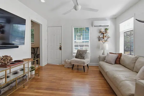 908 Haskell, Fort Worth, TX 76107