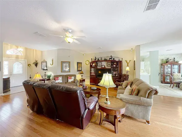 2409 TWICKINGHAM CT, Clermont, FL 34711