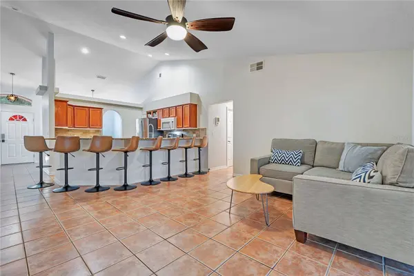 836 ELM FOREST DR, Minneola, FL 34715
