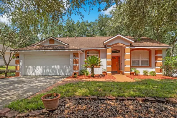 836 ELM FOREST DR, Minneola, FL 34715