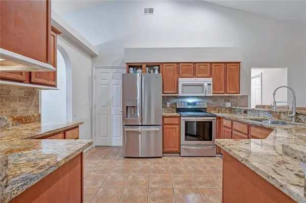 836 ELM FOREST DR, Minneola, FL 34715