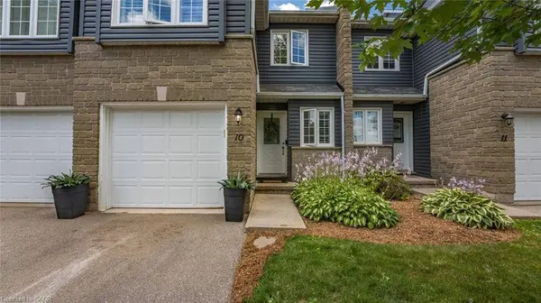 199 Saginaw Parkway #10, Cambridge, ON N1T 1T9