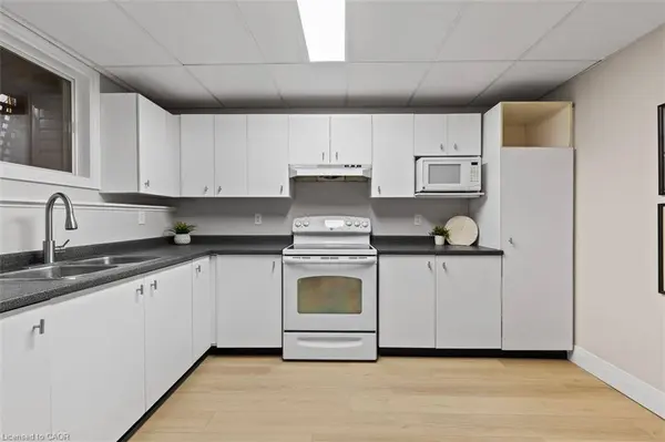 514 Mortimer Drive #Lower, Cambridge, ON N3H 5M5