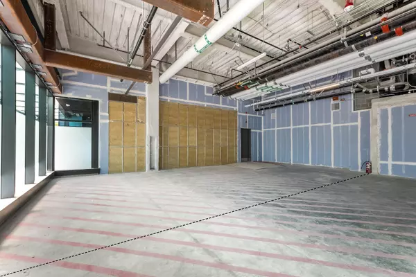 Bellevue, WA 98004,555 108th Avenue Northeast