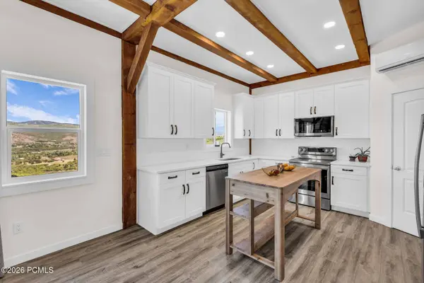 4405 S Red Oak DR Drive, Woodland, UT 84036