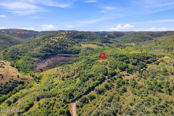 1 Bridge Hollow Rd, Woodland, UT 84036