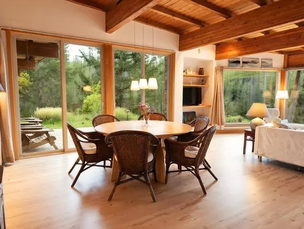 1301 Sunset RD, Bowen Island, BC V0N 1G2