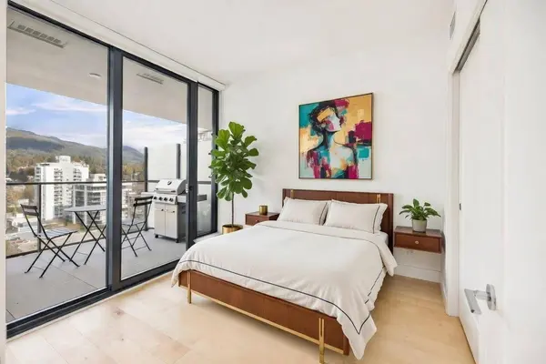 135 E 13th ST #1307, North Vancouver, BC V7L 0J8