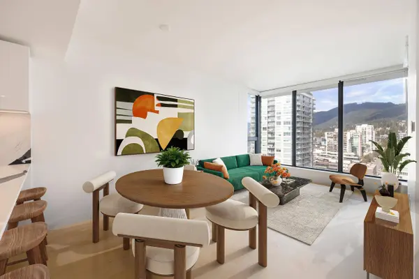 135 E 13th ST #1307, North Vancouver, BC V7L 0J8
