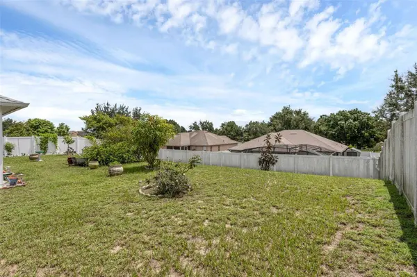 1154 STRATTON AVE, Groveland, FL 34736