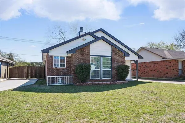 6703 Cuculu Drive, Fort Worth, TX 76133
