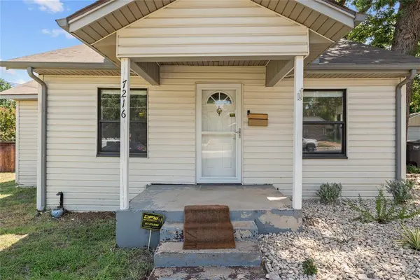 7216 Church Street, Fort Worth, TX 76112