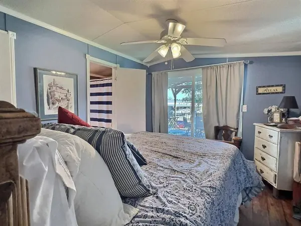 2334 Sanbar Road #86, Possum Kingdom Lake, TX 76449