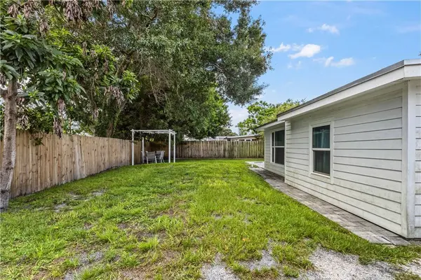 740 17th AVE, Vero Beach, FL 32962