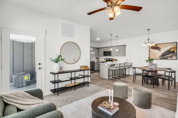 927 W CORAL CHARM WAY #204, Saratoga Springs, UT 84045