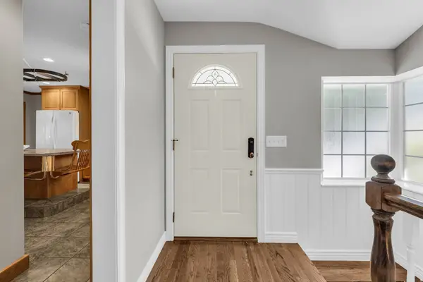 2849 E GLEN OAKS DR, Salt Lake City, UT 84109