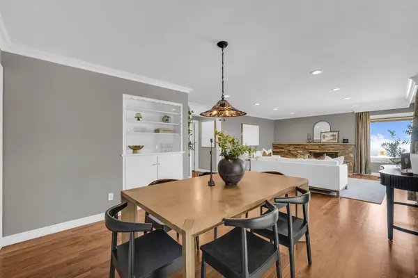 2849 E GLEN OAKS DR, Salt Lake City, UT 84109