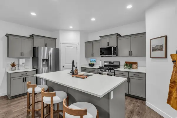 509 S PEGASUS WAY, Saratoga Springs, UT 84045