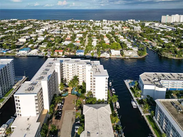 3100 NE 48th St #PH18, Fort Lauderdale, FL 33308