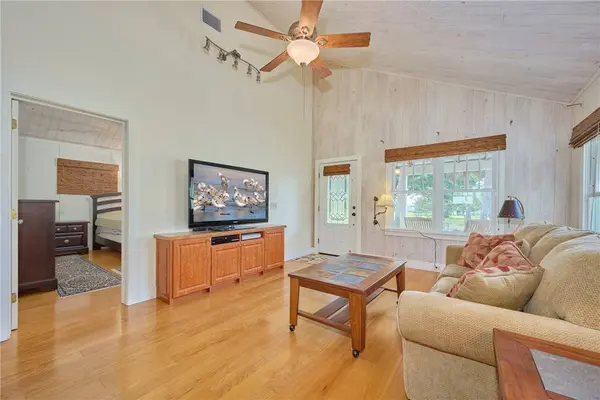 13265 Old Dixie HWY, Sebastian, FL 32958