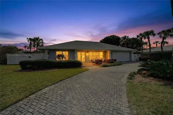 965 Beacon LN, Vero Beach, FL 32963