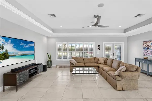 965 Beacon LN, Vero Beach, FL 32963