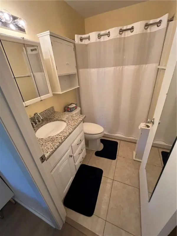 37 Pine Arbor LN #101, Vero Beach, FL 32962