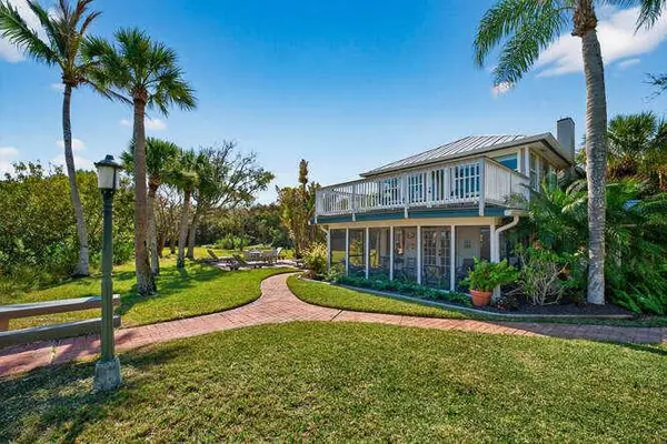 1935 Quay Dock RD, Vero Beach, FL 32967